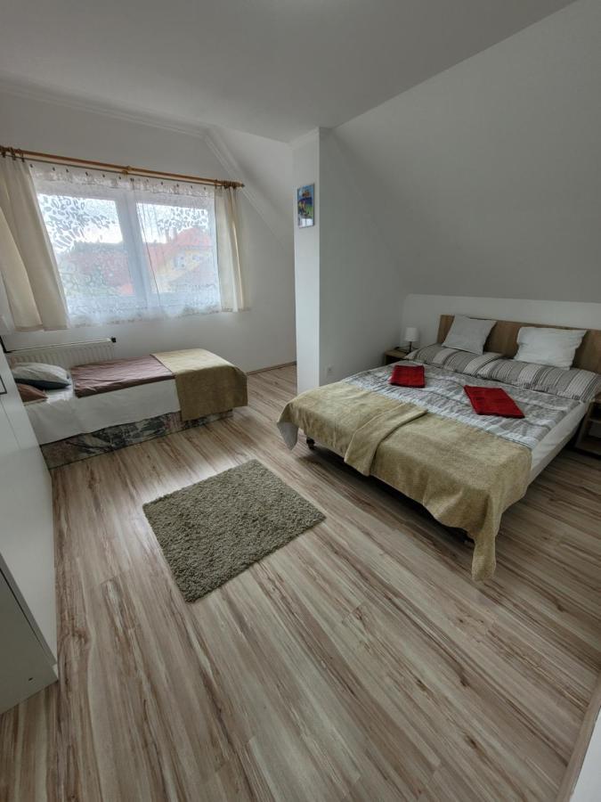 Zoe Apartman Шиофок Экстерьер фото